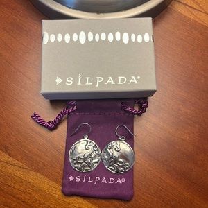Silpada, Tidal Wave earrings. Retired.